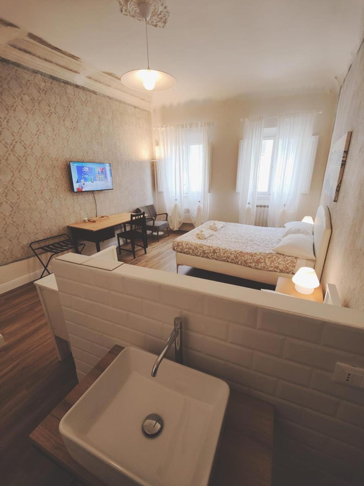 Amazing Florence Guest Room ภายนอก รูปภาพ